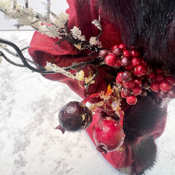 Folk Art Santa Claus Christmas Figurine Patchwork Robe with Faux Fur Trim - Picture 9 of 10